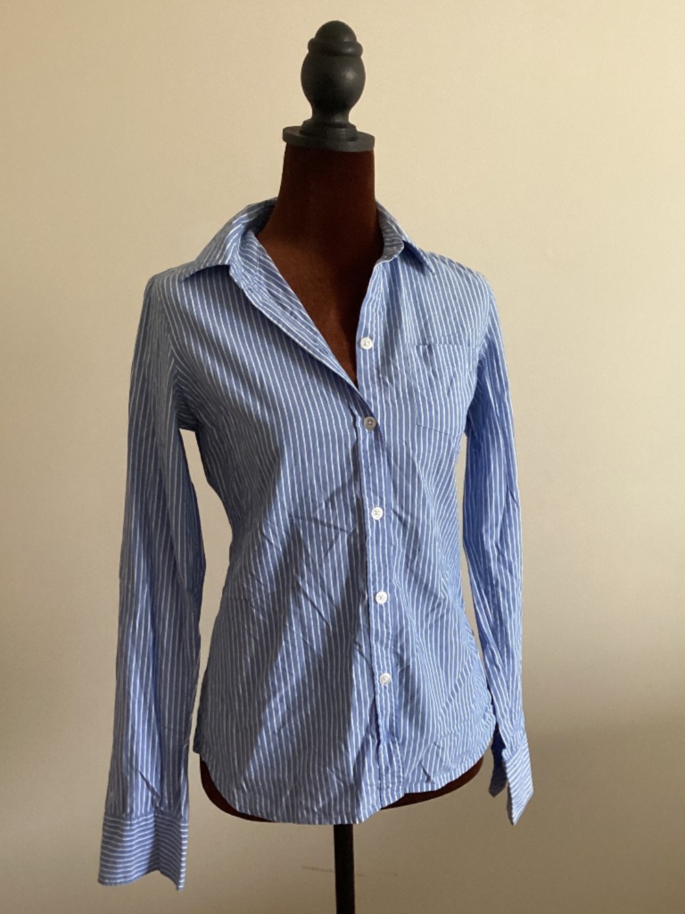 American eagle button up pinstripe shirt